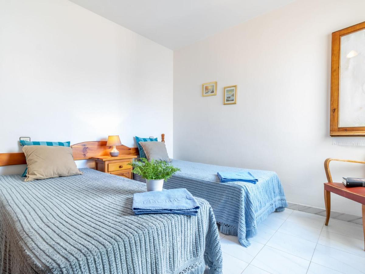 Apartment Els Jardins III By Interhome Ρόζες Εξωτερικό φωτογραφία